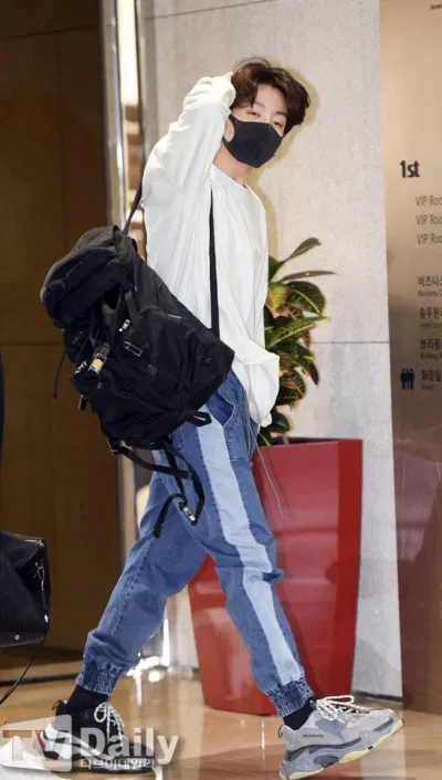 Jungkook có style rất chất (Ảnh: Internet). Jungkook có style rất chất (Ảnh: Internet).