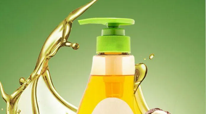 Dầu tắm dưỡng da Oliu Oliv Natural Nourish Virgin Olive Oil (ảnh: internet)