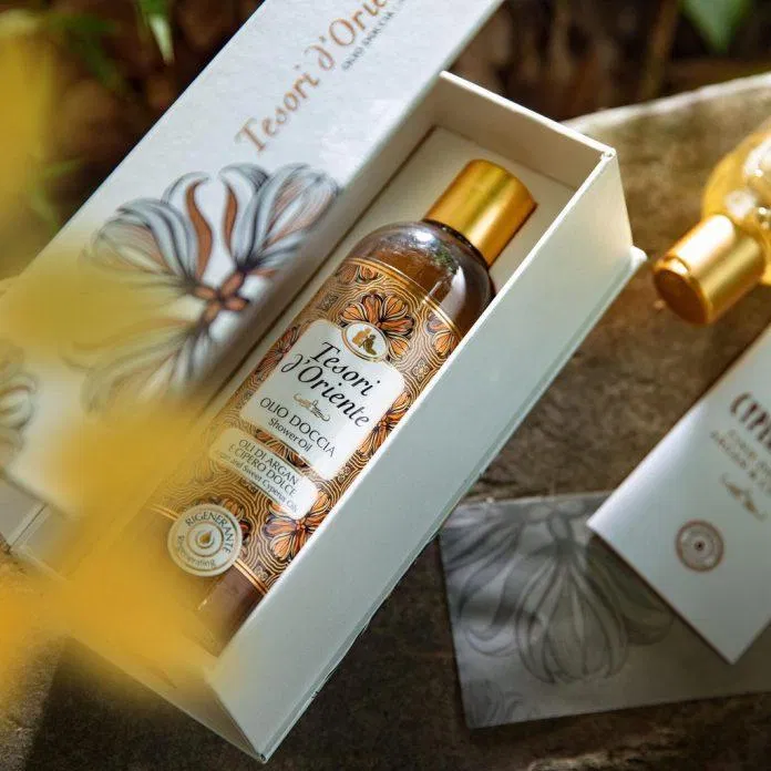 Dầu tắm Tesori d’Oriente Argan & Cyperus Oils (ảnh: internet)