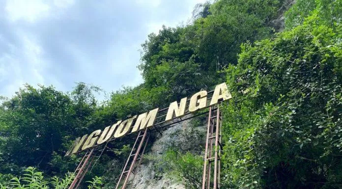 Động Ngườm Ngao (Nguồn: Intenet). Động Ngườm Ngao (Nguồn: Intenet).