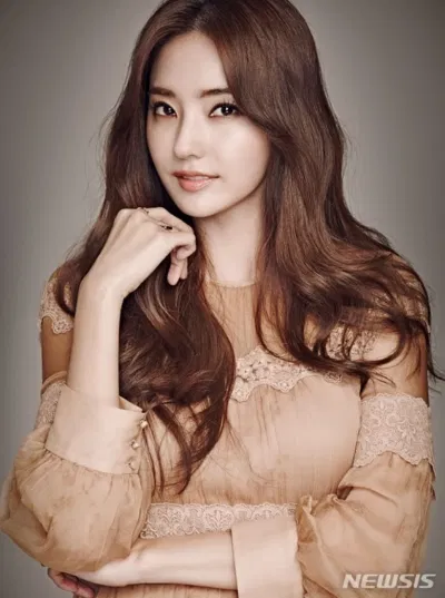 Han Chae Young