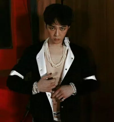 G-Dragon là idol nổi tiếng với tài năng sáng tạo hội họa (Nguồn: Internet). G-Dragon là idol nổi tiếng với tài năng sáng tạo hội họa (Nguồn: Internet).