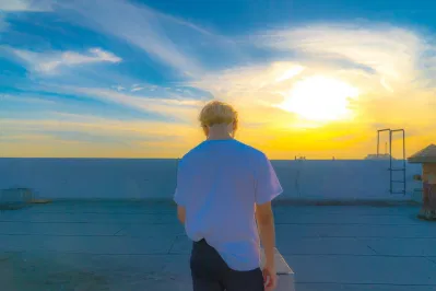 GCP - Golden Closet Photo (Ảnh: Internet). GCP - Golden Closet Photo (Ảnh: Internet).