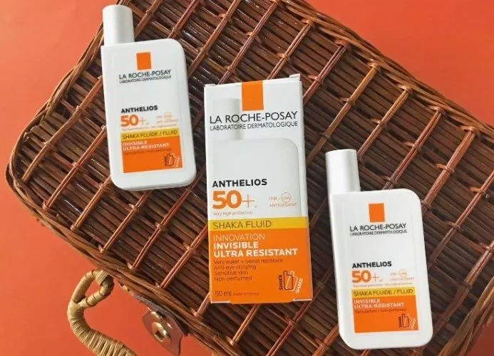 La Roche-Posay Anthelios Shaka Fluid Invisible Ultra-Resistant Sunscreen SPF 50+ (Photo : Internet).