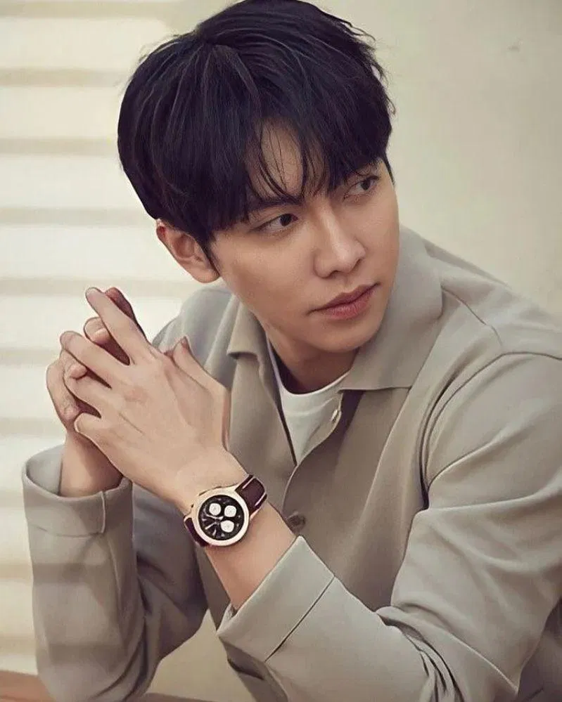 Lee Seung Gi yêu cầu kê khai minh bạch nguồn thu nhập của mình (Nguồn: Internet)