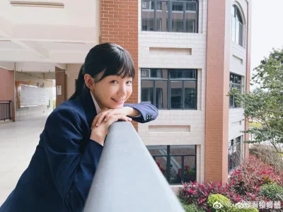 Bạn học Đinh Tiễn Tiễn gieo thương nhớ trong lòng Chu Tư Việt (Ảnh: Internet)
