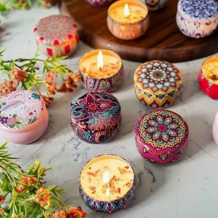 Nến thơm vintage mang màu sắc hoài cổ (Ảnh: Internet). Nến thơm vintage mang màu sắc hoài cổ (Ảnh: Internet).