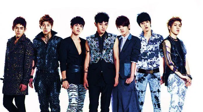 "Be Mine" là ca khúc chủ đề cho album đầu tay của nhóm (Nguồn Internet). "Be Mine" là ca khúc chủ đề cho album đầu tay của nhóm (Nguồn Internet).