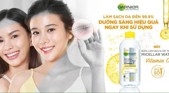 Nước tẩy trang Garnier Micellar Cleansing Water Vitamin C giúp làm sạch các bụi bẩn, bã nhờn trên da ( Nguồn: internet)
