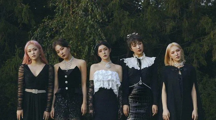 "Psycho" của Red Velvet gây bão trên các nền tảng âm nhạc cuối năm 2019 (Nguồn: Internet). "Psycho" của Red Velvet gây bão trên các nền tảng âm nhạc cuối năm 2019 (Nguồn: Internet).