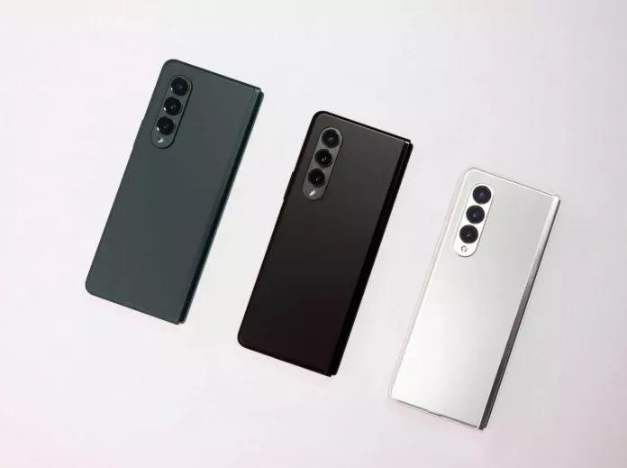 Z Fold 3 có các màu xanh, đen và bạc (Ảnh: Internet). Z Fold 3 có các màu xanh, đen và bạc (Ảnh: Internet).