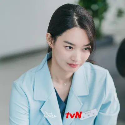 Chị nha sĩ kiêu kỳ sang chảnh Yoon Hye Jin (Nguồn: Internet).