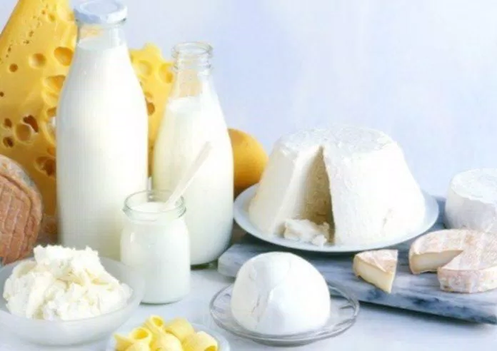 Tránh các thực phẩm có nguồn gốc từ sữa (Ảnh: Internet).