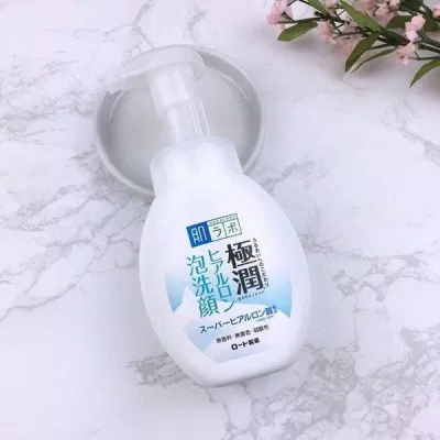 Sữa rửa mặt của Hada Labo có khả năng cấp ẩm cực tốt (Nguồn: Internet) Sữa rửa mặt của Hada Labo có khả năng cấp ẩm cực tốt (Nguồn: Internet)