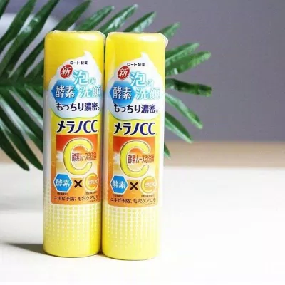 Sữa rửa mặt dạng bọt CC Melano giúp làn da sáng mịn hơn (Nguồn: Internet) Sữa rửa mặt dạng bọt CC Melano giúp làn da sáng mịn hơn (Nguồn: Internet)