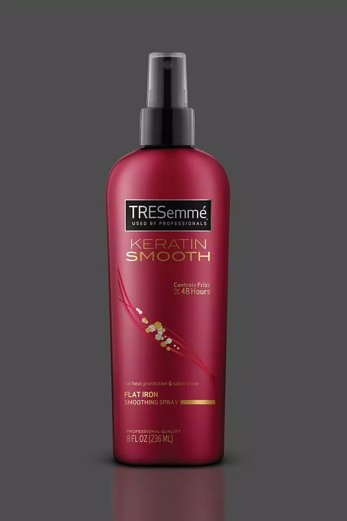 Xịt dưỡng tóc TRESemme Keratin Smooth được nhiều người nổi tiếng lựa chọn (Nguồn: Internet)