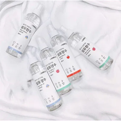 Xịt thơm quần áo nội địa Hàn Quốc giúp Fabric Perfume vẫn luôn nhận được sự ưa chuộng (Nguồn: Internet) Xịt thơm quần áo nội địa Hàn Quốc giúp Fabric Perfume vẫn luôn nhận được sự ưa chuộng (Nguồn: Internet)