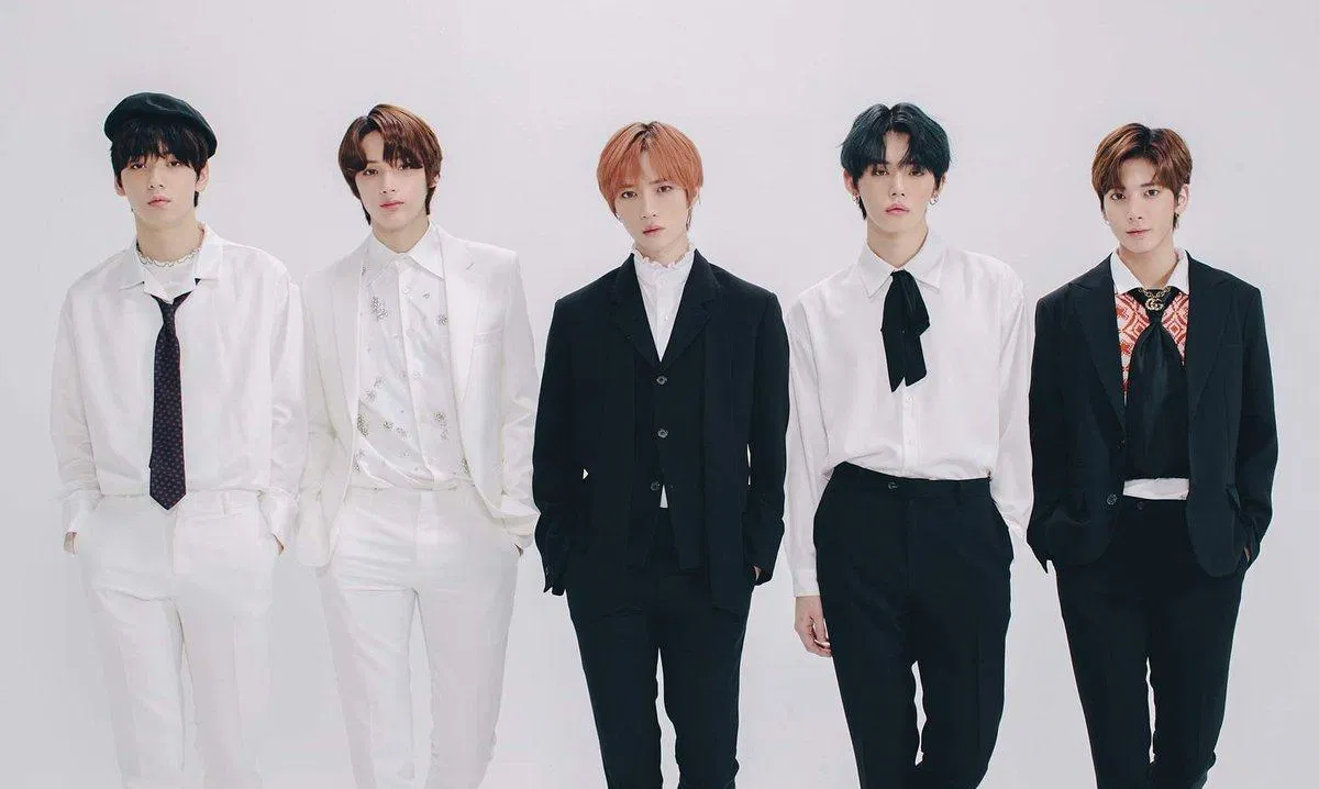 TXT (Ảnh: Internet)