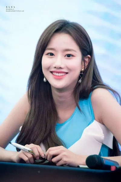 Lee Na Eun - thành viên nhóm nhạc April (Nguồn: Internet)