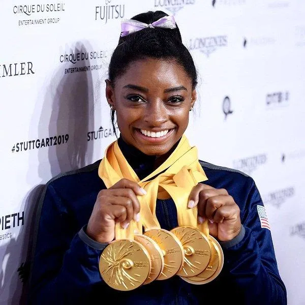 Simone Biles là vận động viên thể dục dụng cụ xuất sắc của Mỹ (Ảnh: Internet). Simone Biles là vận động viên thể dục dụng cụ xuất sắc của Mỹ (Ảnh: Internet).