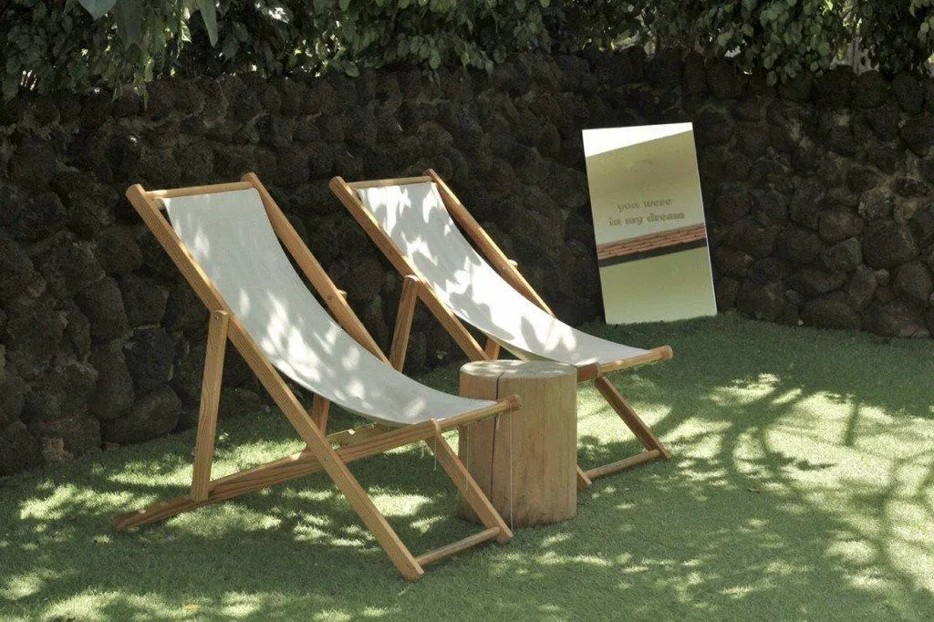 Được nằm đây chill thì cũng thú vị thua kém gì đâu nhỉ.