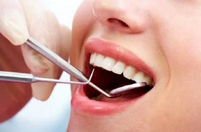 Những người đang mắc các bệnh về máu cần hết sức chú ý khi nhổ răng (Ảnh: Internet).