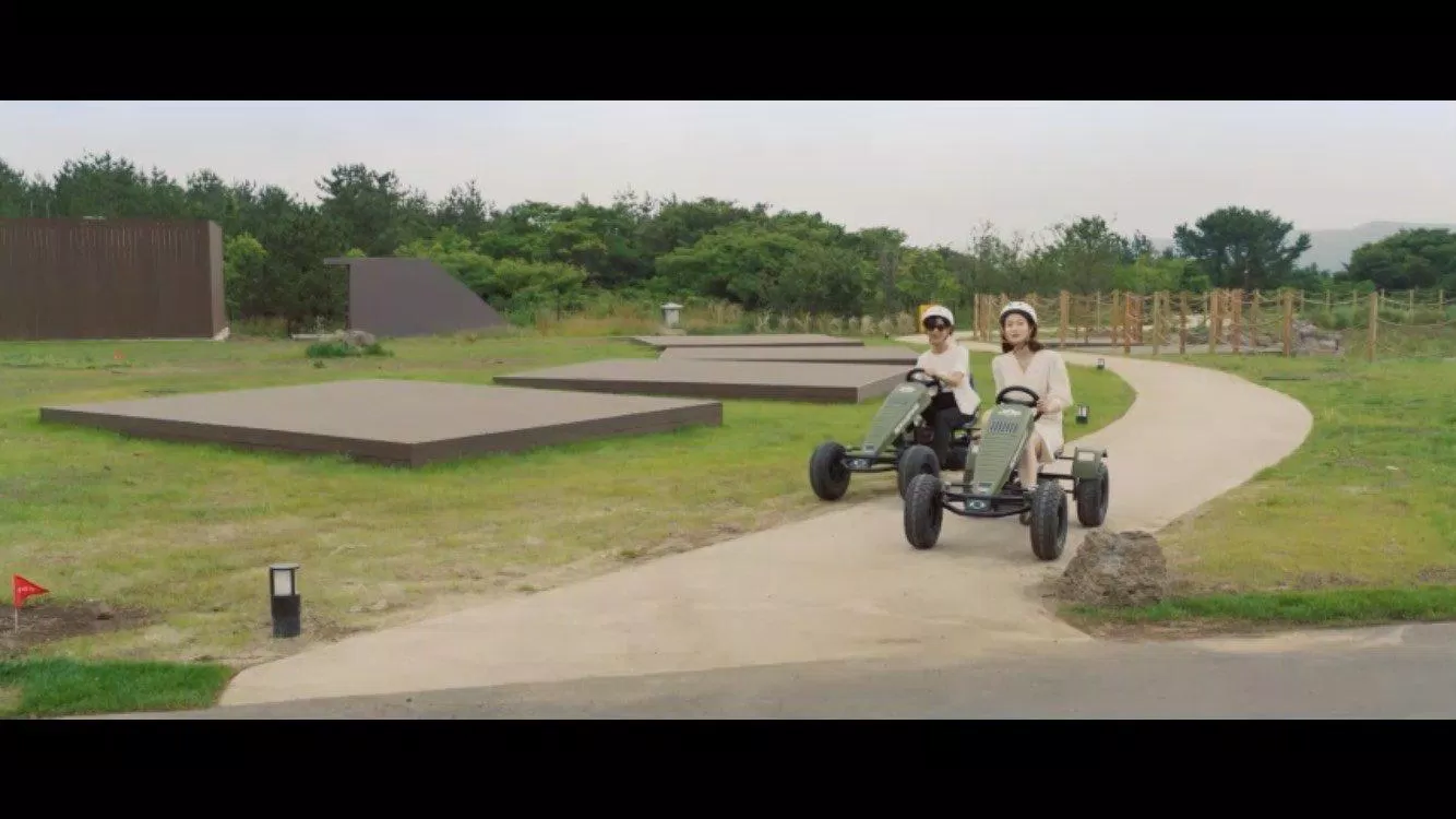 vui chơi (nguồn: internet) vui chơi (nguồn: internet)