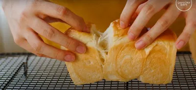 Làm bánh mì tại nhà với nồi chiên không dầu (Ảnh )