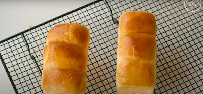 Bánh mì thơm ngon, dễ làm ngay tại nhà (Ảnh Savoury Days Kitchen) Bánh mì thơm ngon, dễ làm ngay tại nhà (Ảnh Savoury Days Kitchen)