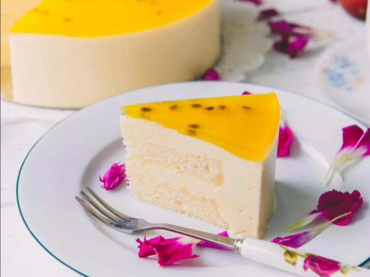 Bánh cheesecake chanh dây (nguồn internet)