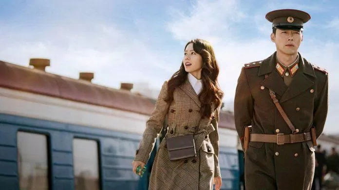 Cặp đôi phim giả tình thật nổi tiếng trong phim Hàn: Son Ye Jin - Hyun Bin.  (Nguồn: Internet)