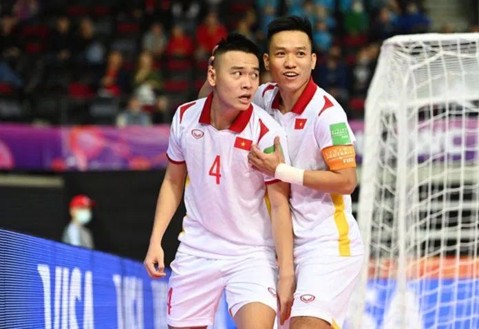 Châu Đoàn Phát nâng tỷ số lên 2-0 (Nguồn: Internet). Châu Đoàn Phát nâng tỷ số lên 2-0 (Nguồn: Internet).