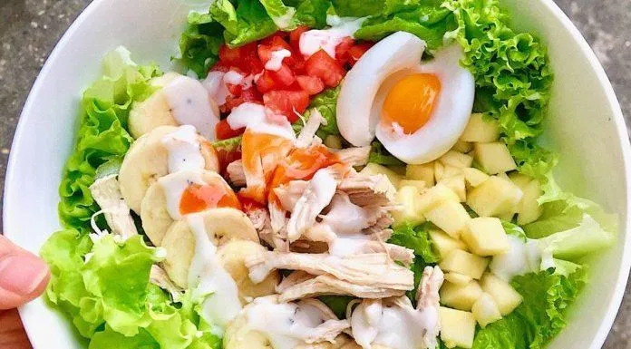 Các loại salad với nhiều thành phần rất tốt trong chế độ dinh dưỡng eat-clean (Ảnh: Internet). Các loại salad với nhiều thành phần rất tốt trong chế độ dinh dưỡng eat-clean (Ảnh: Internet).