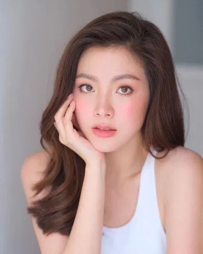 Vẻ đẹp ngọt ngào của ngọc nữ xứ chùa vàng - Baifern Pimchanok (Ảnh: Internet).