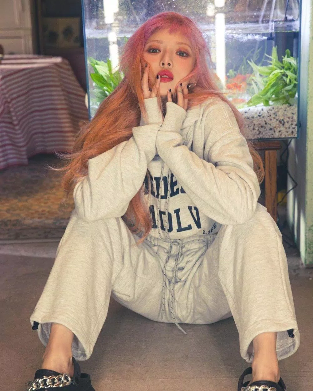 HyunA nữ thần tượng K-Pop tỏa ra năng lượng "bạn gái cool ngầu". (Nguồn: Internet)