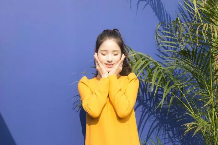 Heejin (LOONA) sinh ngày 19 tháng 10 năm 2000 và sẽ tròn 21 tuổi vào năm nay. (Nguồn: Internet)