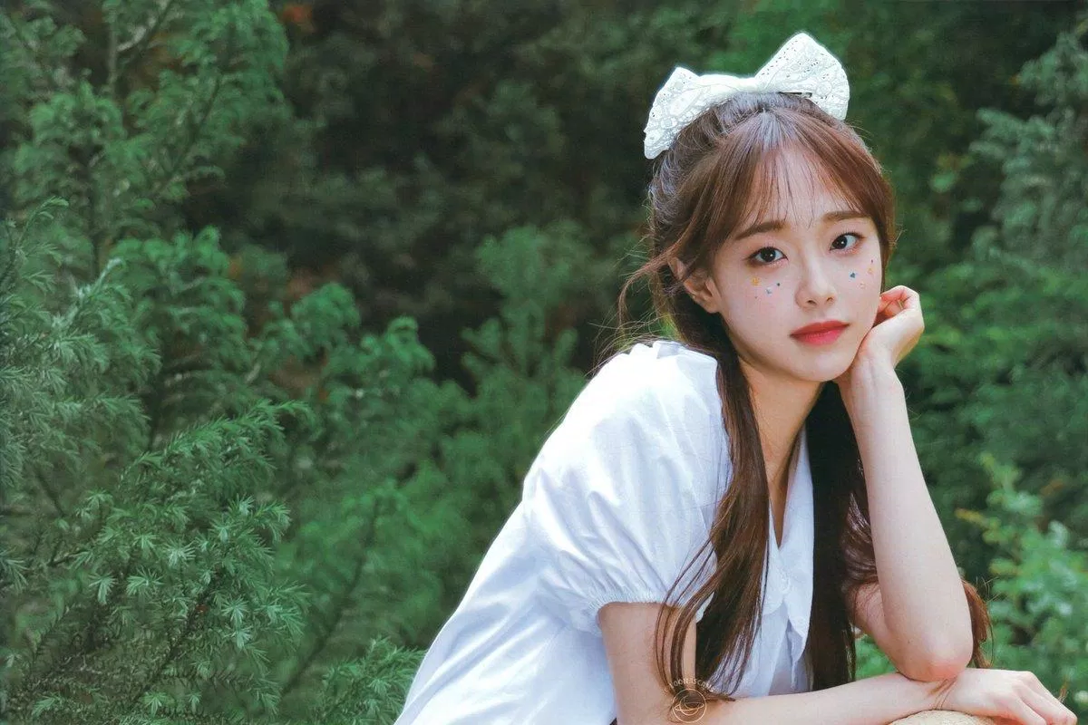 Chuu (LOONA) thần tượng K-Pop chứng minh khuôn mặt tròn thể hiện độ đáng yêu đỉnh cao. (Nguồn: Internet)