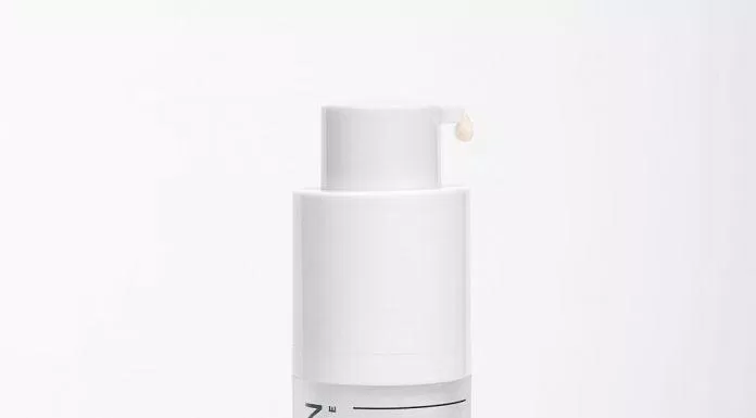 Kem dưỡng BioGenic Retinol được thiết kế dưới dạng vòi pump hút khí chân không bảo quản chất lượng retinol tốt nhất ( Nguồn: internet)