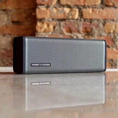 Loa Bluetooth Thonet & Vander Frei Black (Nguồn: Internet). Loa Bluetooth Thonet & Vander Frei Black (Nguồn: Internet).