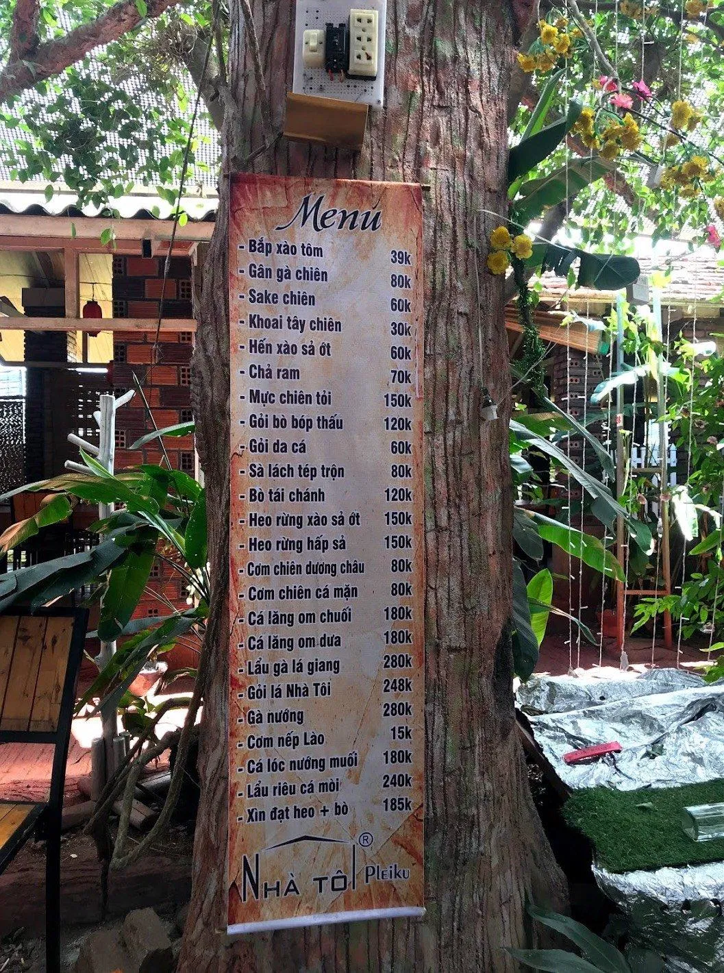 Menu của quán, (Ảnh: Internet)