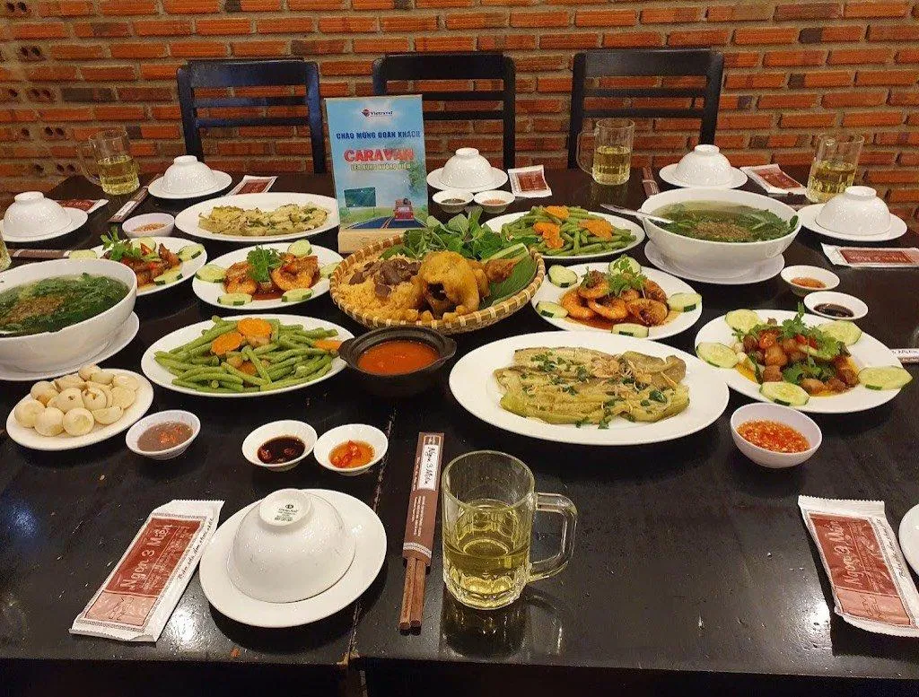 Món ăn của quán, (Ảnh: Internet)