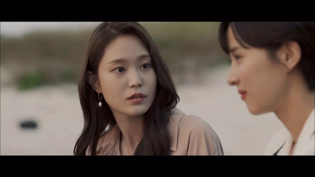 Na-yoon hỏi Yeo-wool về chồng (nguồn: internet) Na-yoon hỏi Yeo-wool về chồng (nguồn: internet)