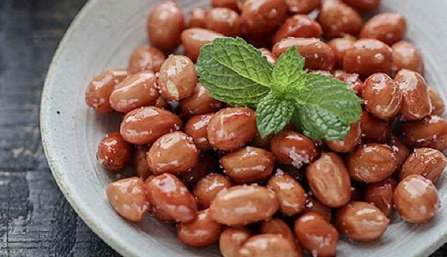 Trong lạc có chứa rất nhiều chất béo và protein (Ảnh: Internet). Trong lạc có chứa rất nhiều chất béo và protein (Ảnh: Internet).