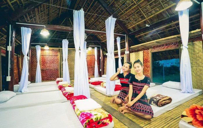 Phòng ngủ với đầy đủ tiện nghi (Ảnh: Facebook Suối PÂRLE - Homestay HỒNG HẠ). Phòng ngủ với đầy đủ tiện nghi (Ảnh: Facebook Suối PÂRLE - Homestay HỒNG HẠ).