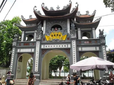 Phủ Tây Hồ (Hà Nội) thờ Thánh Mẫu Liễu Hạnh (Ảnh: Internet). Phủ Tây Hồ (Hà Nội) thờ Thánh Mẫu Liễu Hạnh (Ảnh: Internet).