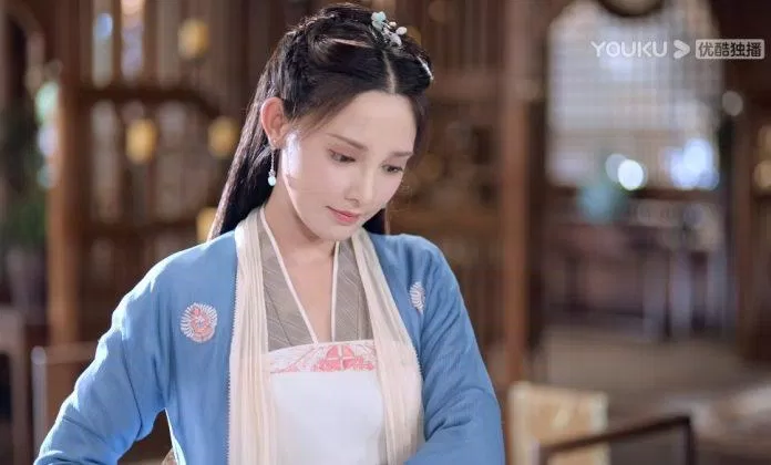 Tạo hình xinh đẹp nhưng nhạt nhòa của Bành Tiểu Nhiễm. (Ảnh: Internet)