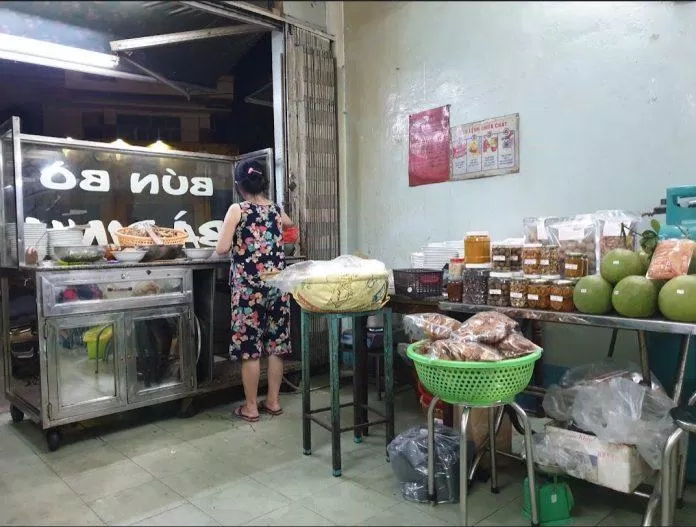Quầy bán hàng của quán, (Ảnh: Internet)