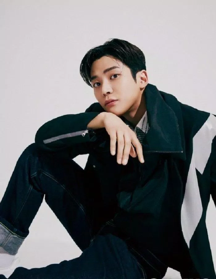 Rowoon (SF9) là nam chính hoàn hảo trong các bộ phim K-Drama lãng mạn. (Nguồn: Internet) Rowoon (SF9) là nam chính hoàn hảo trong các bộ phim K-Drama lãng mạn. (Nguồn: Internet)