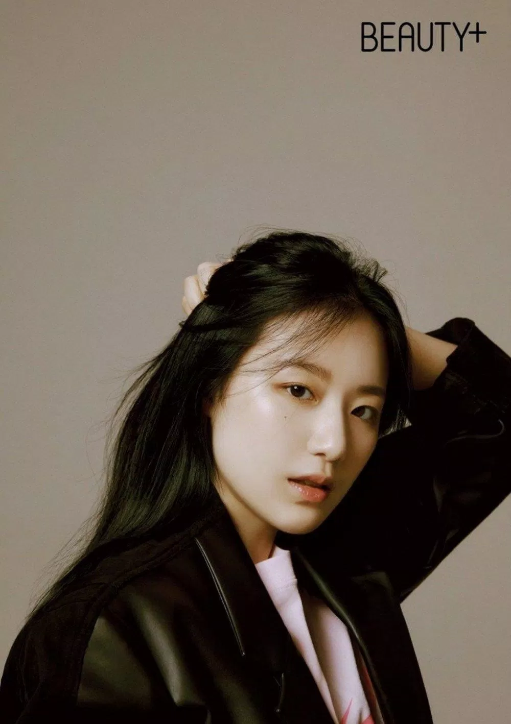 Shuhua ((G) I-DLE) nữ thần tượng K-Pop nên tham gia diễn xuất. (Nguồn: Internet)