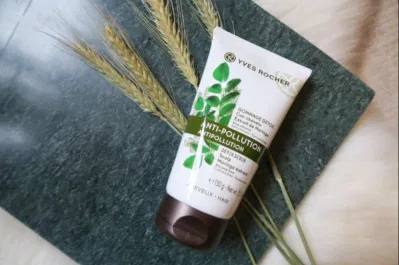 Tẩy da chết da đầu của Yves Rocher có độ lành tính cao (Nguồn: Internet) Tẩy da chết da đầu của Yves Rocher có độ lành tính cao (Nguồn: Internet)